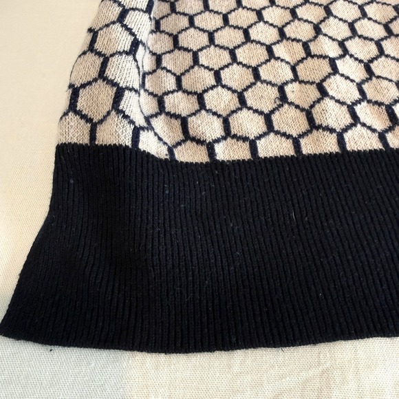 Vince Wool Cashmere Womens V Neck Sweater Large Geometric Honeycomb - Picture 7 of 10